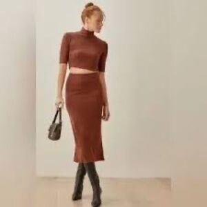 BNWT Reformation Leyla Midi Skirt Rust Size S